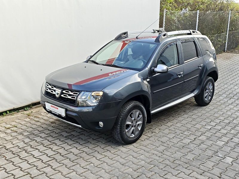 Dacia Duster (2016) 1.6i Arctica - fotka 8 z 21
