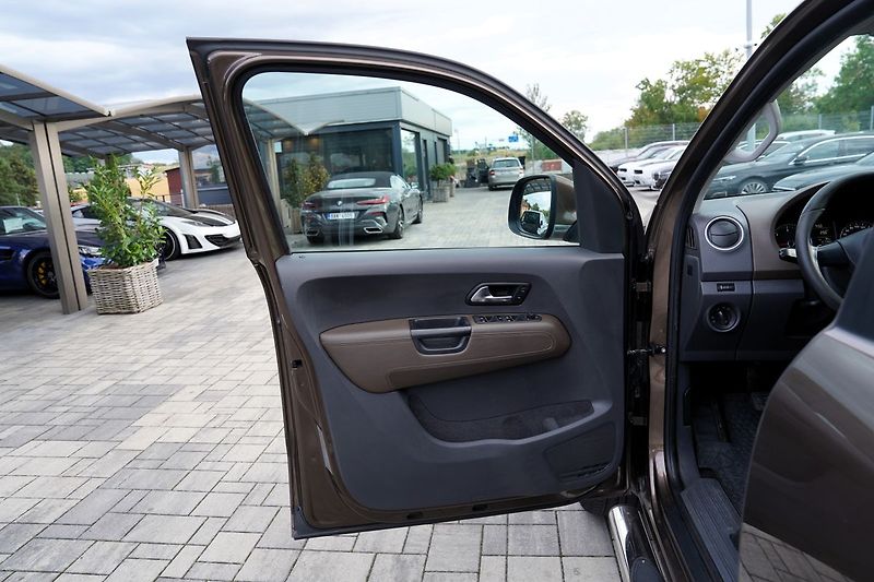 Volkswagen Amarok 2.0 TDI 4x4 High line/120 Kw/m - fotka 20 z 46