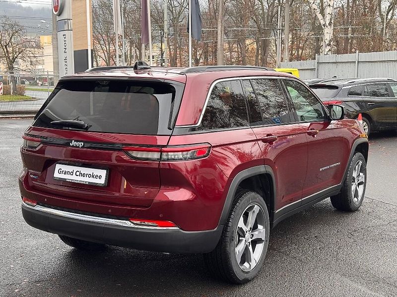 Jeep Grand Cherokee (2025) Limited 4xe (380k) 8AT - fotka 9 z 51