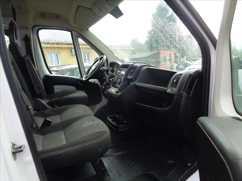 Fiat Ducato 2,3 TDI - fotka 7 z 15