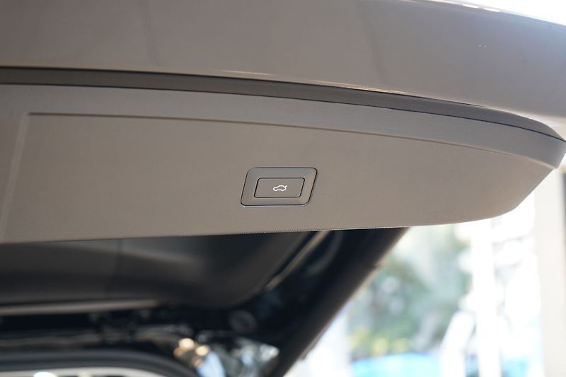 Chery Ostatní (2026) UNIQUE 1.5 TGDI PHEV - fotka 24 z 59