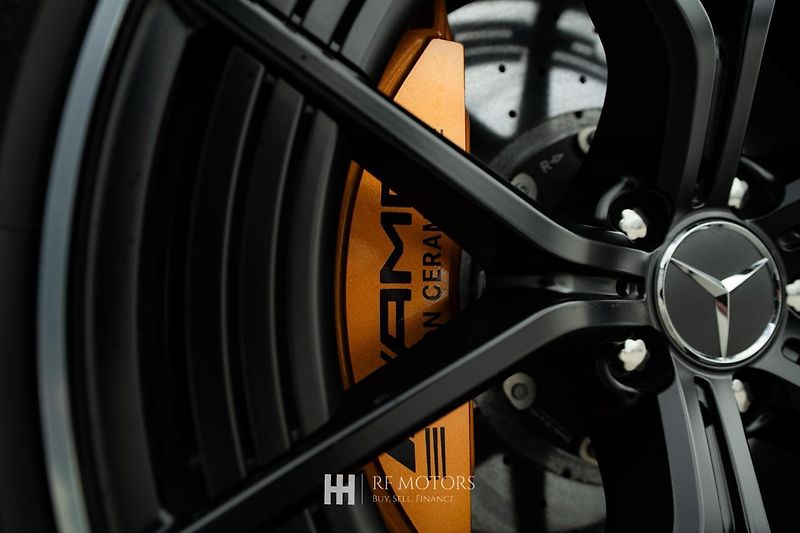 Mercedes-Benz AMG GT (2025) AMG GT63 S E Perf 620kW - fotka 14 z 63