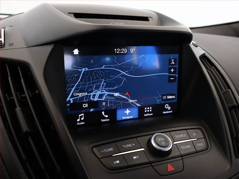 Ford Kuga (2017) 2.0 TDCi, Automat, Serv.kniha - fotka 15 z 17