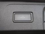 Volkswagen Passat (2018) R-Line 2.0 TDI, 4X4, Automat - náhled 16