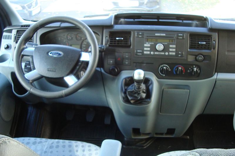 Ford Transit (2010) 2.2TDCi,300M,ČR,S.Kn,9-míst - fotka 34 z 74