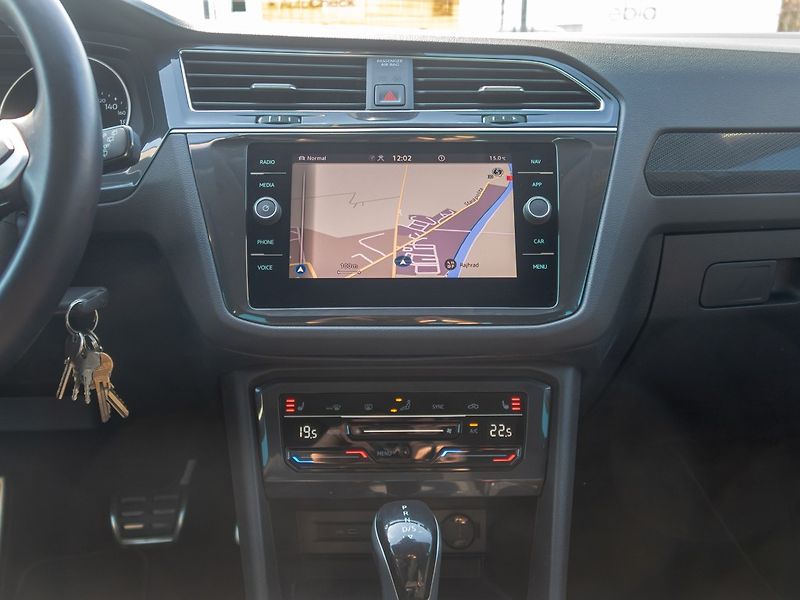 Volkswagen Tiguan (2021) 2.0TDI 110KW NAVI – LED - fotka 25 z 50