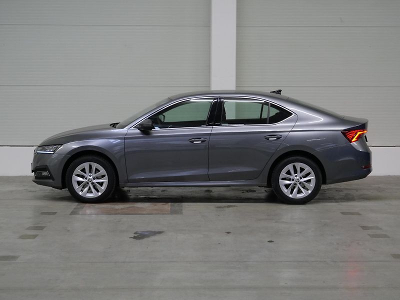 Škoda Octavia - fotka 3 z 25