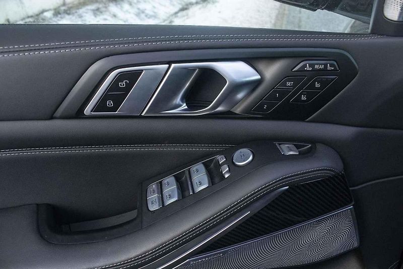 X7 představuje u bavorské automobilky vrchol nabídky mezi SUV.