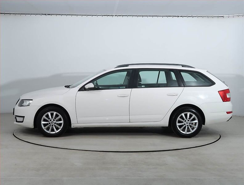 Škoda Octavia (2017) 1.6 TDI - fotka 3 z 16