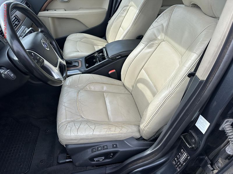 Volvo S80 (2010) 2.4, Navi, xenon, kůže - fotka 9 z 18