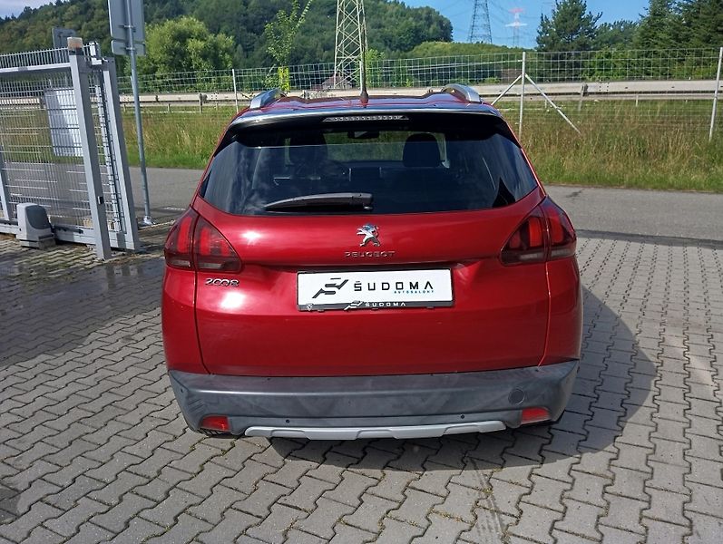 Peugeot 2008 (2018) ALLURE 130k MAN6 - fotka 6 z 27