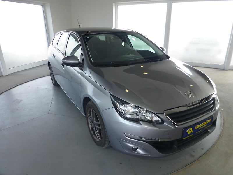 Peugeot 308 (2016) 1,6HDI*NAVIGACE**PARKS**TAŽNÉ - fotka 3 z 26