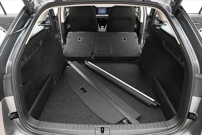 Škoda Octavia 2,0 TDI 110 kW DSG STYLE Záruk - fotka 11 z 31
