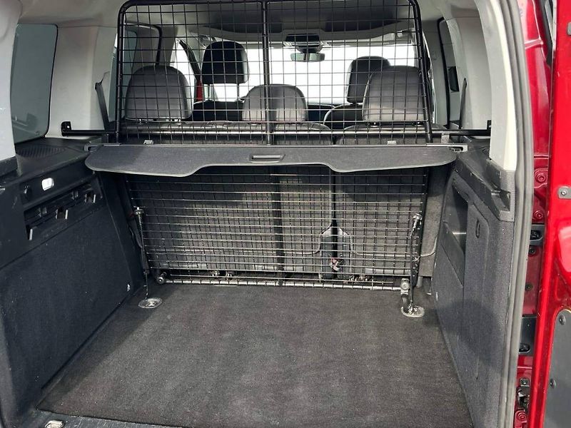 Volkswagen Caddy (2021) Style 1,5 TSI DSG - fotka 15 z 20
