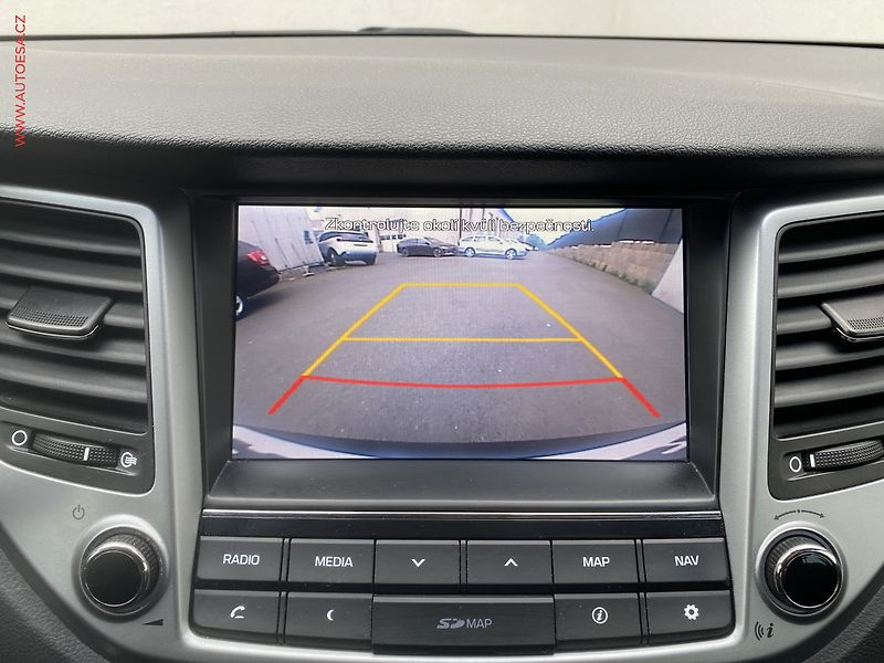Hyundai Tucson (2017) 1.6 GDi, Trend, kamera - fotka 18 z 18