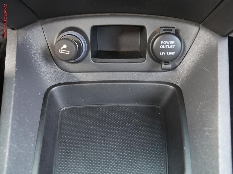 Kia Rio (2005) 1.3i - fotka 12 z 16