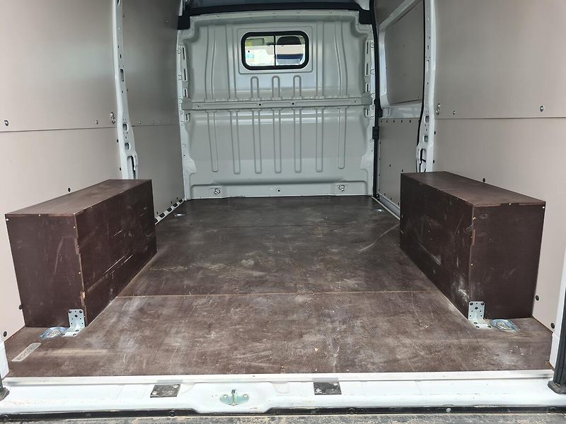 Ostatní (2021) 250 L2H2 elektro - fotka 8 z 13