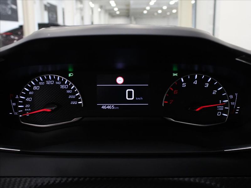 Peugeot 2008 1,2 PureTech 74kW Tažné 46km! - fotka 21 z 21