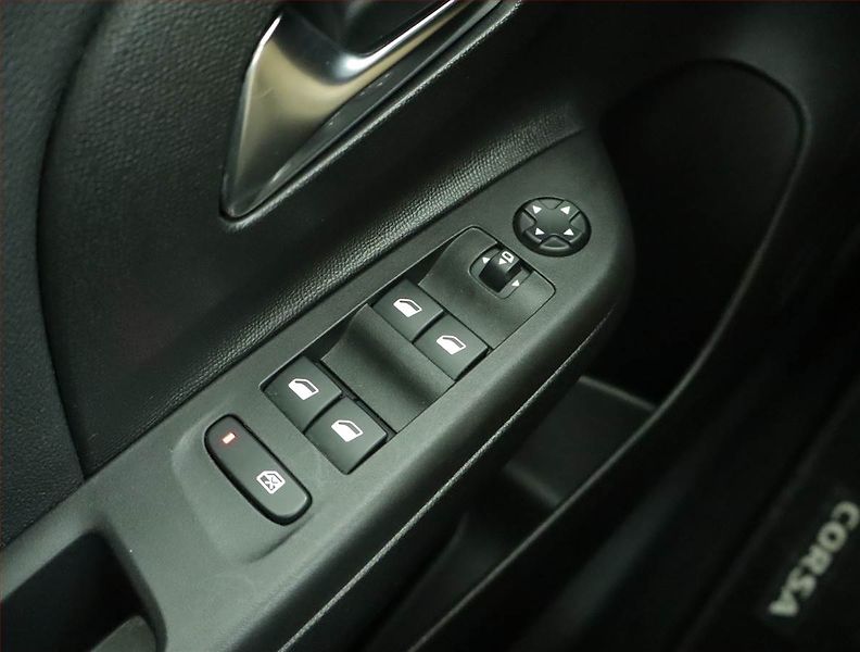 Opel Corsa (2022) 1.2 Turbo, Automat, Serv.kniha - fotka 16 z 16