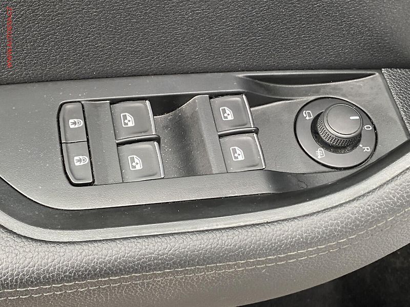 Škoda Superb (2020) 2.0 TDi, 2.maj,ČR, L&K, DSG - fotka 11 z 21
