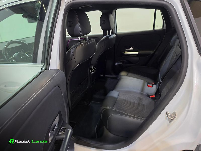 Mercedes-Benz EQA (2023) 250+ 73,9 kWh, LED - fotka 15 z 16