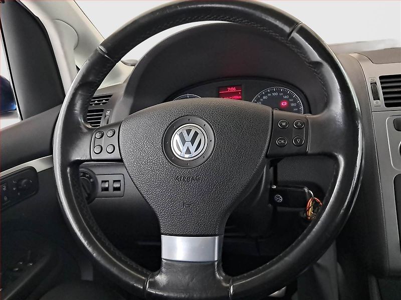 Volkswagen Touran (2007) Comfortline 1.4 TSI, Automat - fotka 18 z 19