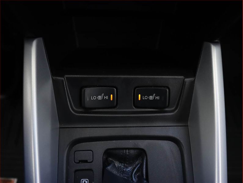 Suzuki Vitara (2018) 1.6 VVT, Automat, Serv.kniha - fotka 21 z 21