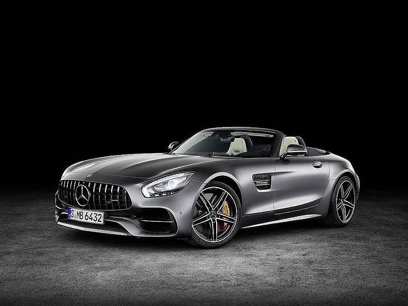 Mercedes-AMG GT C Roadster.