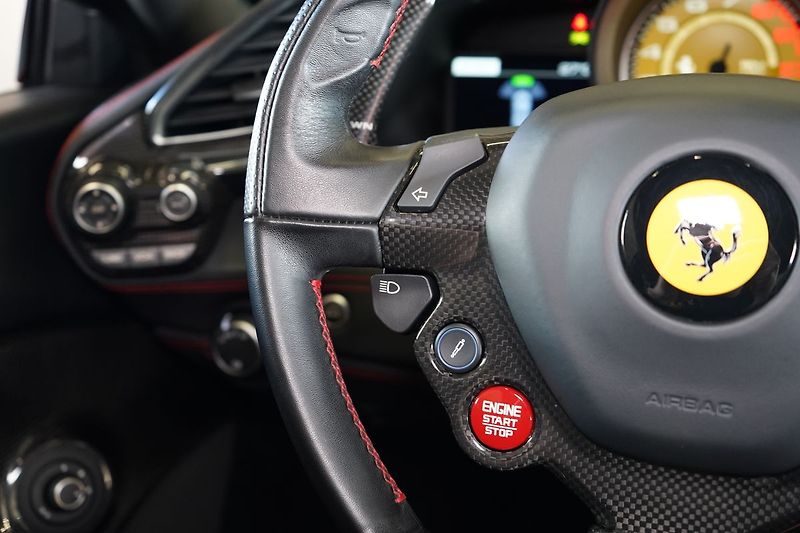 Ferrari 488 Lift/FullCarbon/Camera/Novitec - fotka 34 z 56