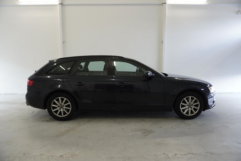 Audi A4 1.8TFSi-125 kW NOVÝ TYP MOTORU - fotka 16 z 20
