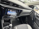 Toyota Auris 1,6 Active Trend 97kW - náhled 30
