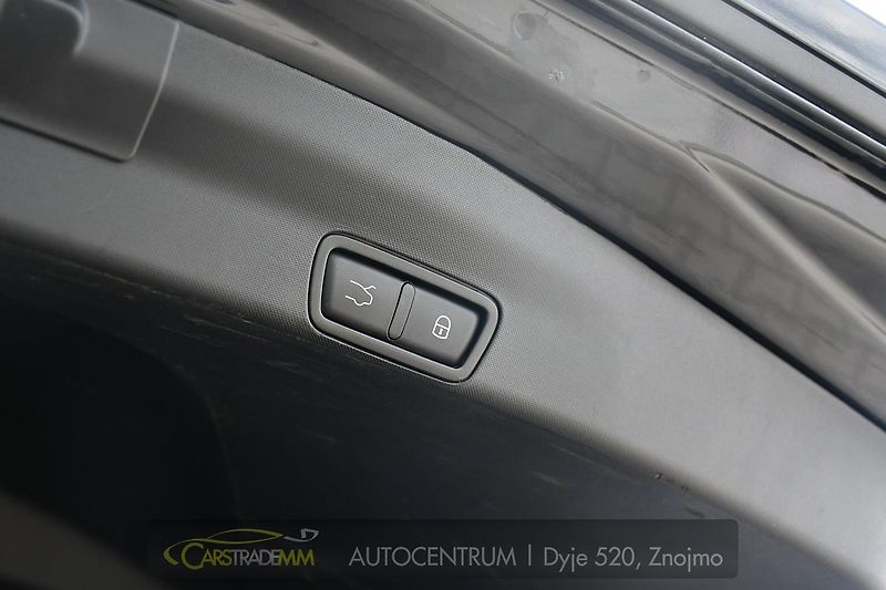 Alfa Romeo Stelvio 2.2 Diesel 16V 154kW ZADÁNO - fotka 47 z 54
