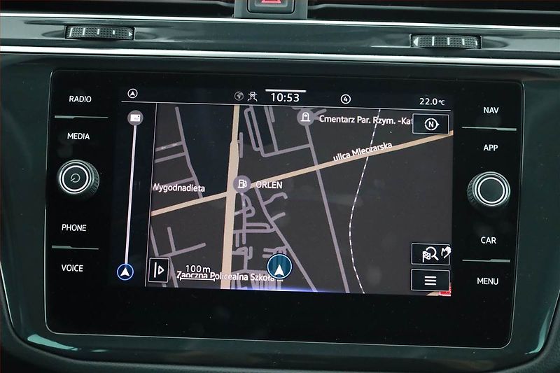 Volkswagen Tiguan (2021) Elegance 1.4 TSI eHybrid - fotka 21 z 23