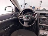 Škoda Octavia (2010) 2.0 TDI, 4X4, Tempomat - náhled 7