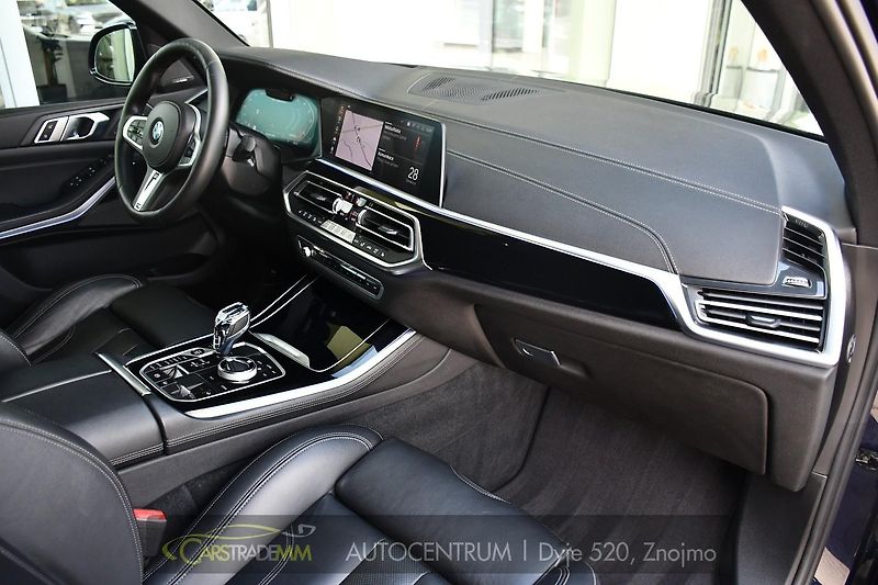 BMW X5 M50d xD M-SPORT HUD ČR 1M - fotka 15 z 67