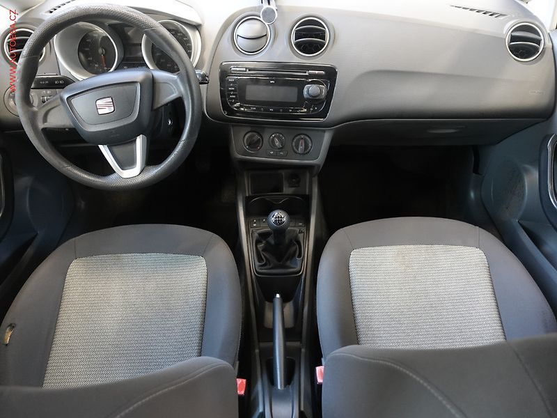 Seat Ibiza (2008) 1.4i, ČR, AC, temp - fotka 8 z 18