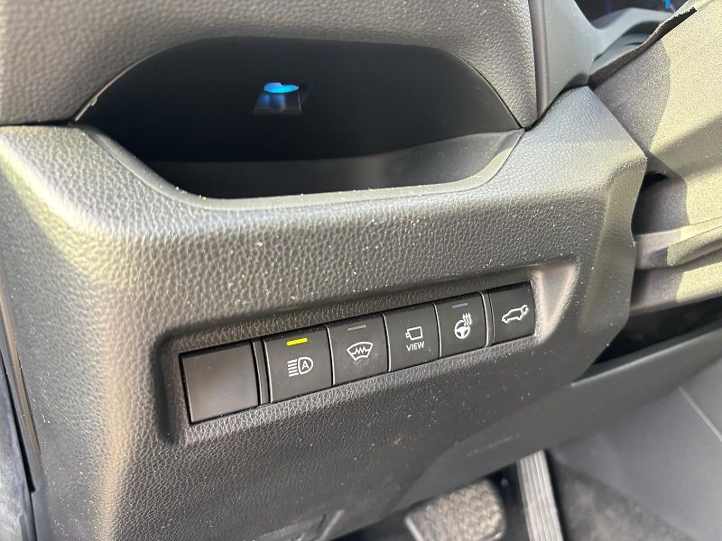 Toyota RAV4 2.5 HSD e-CVT AWD Executive - fotka 13 z 28