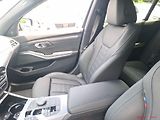 BMW Řada 3 330d xDrive Touring - náhled 12