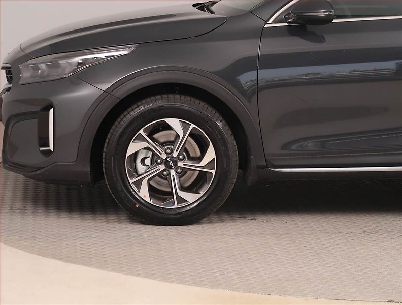 Kia XCeed (2026) 1.6 T-GDI, Ad. tempomat - fotka 15 z 18