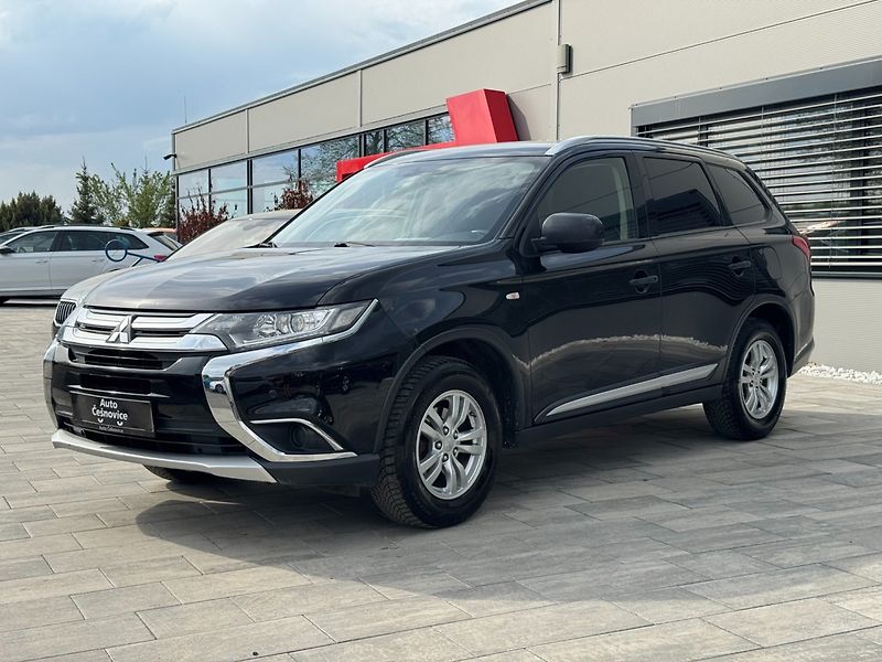 Mitsubishi Outlander (2017) Invite 2.0i MIVEC - fotka 1 z 27