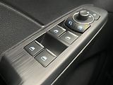 Ford Kuga 2.5 Duratec HEV TITANIUM - náhled 45