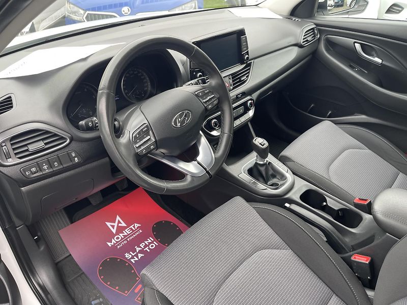 Hyundai i30 1.6d NEHAV-NAVI-DPH-po STK! ČR - fotka 20 z 43
