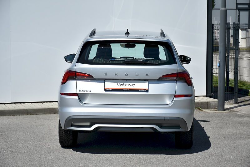 Škoda Kamiq (2022) Ambition 1.0 TSI 81kW - fotka 10 z 28