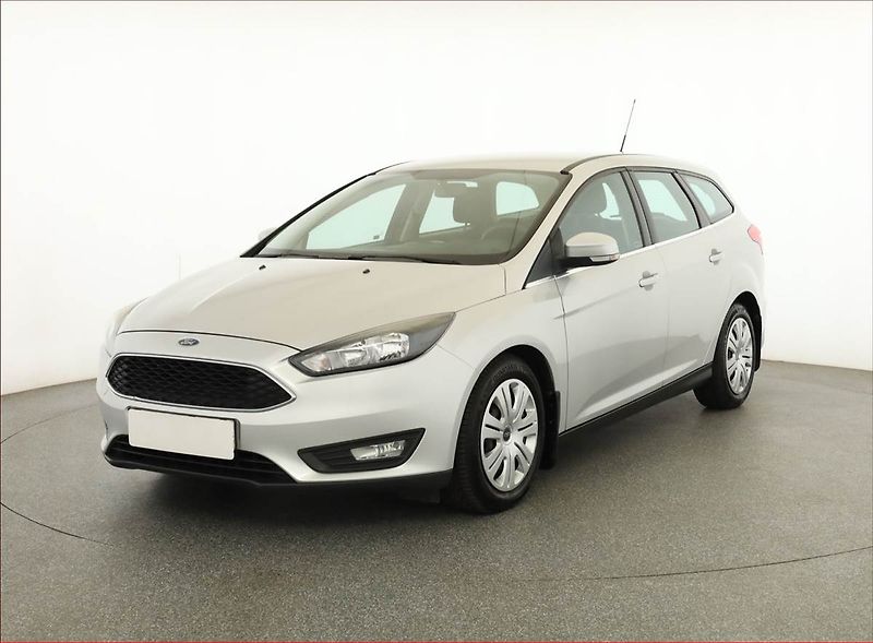 Ford Focus (2015) Trend Sport 1.0 EcoBoost - fotka 2 z 15