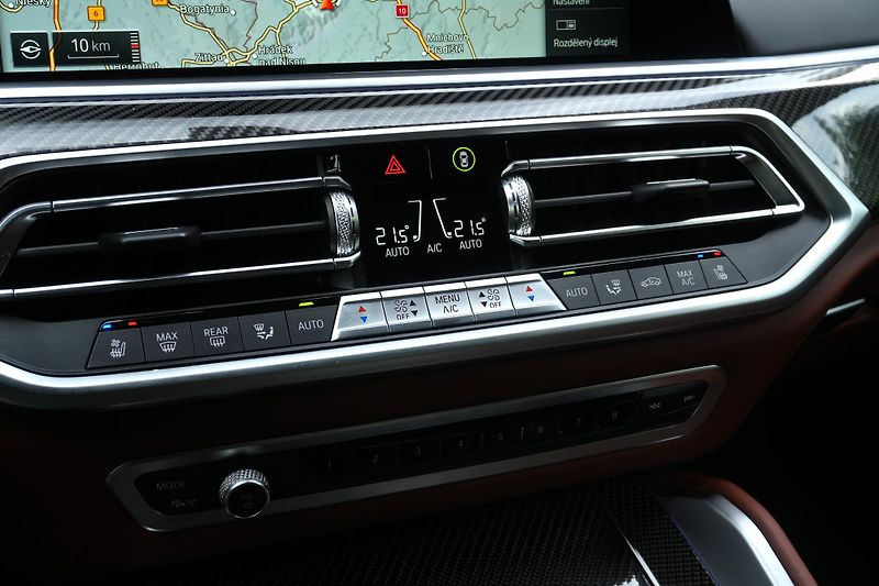 BMW X6 40i xDrive, ČR, Masáž, Webasto - fotka 22 z 44
