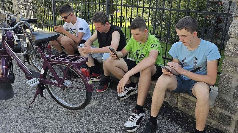 9. setkání motokol značky Solex v Táboře.