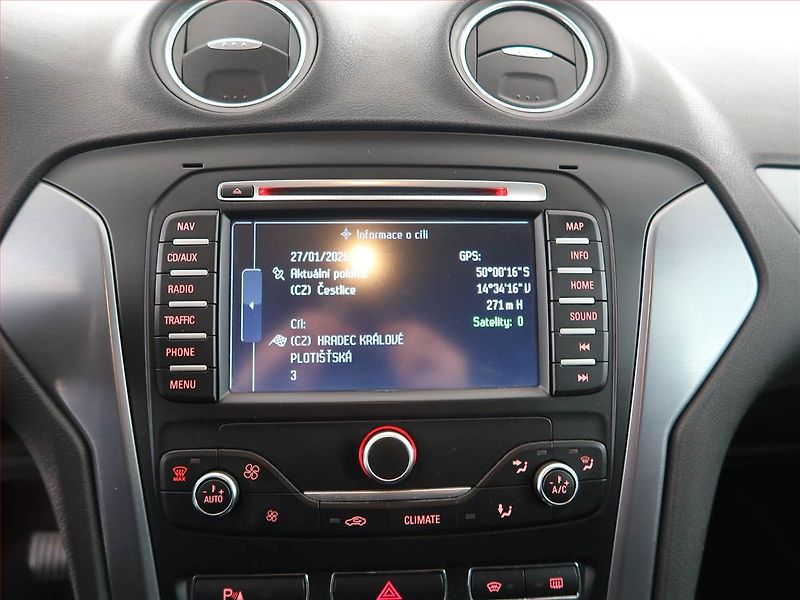 Ford Mondeo (2014) Titanium 2.0 TDCi, Automat - fotka 22 z 25