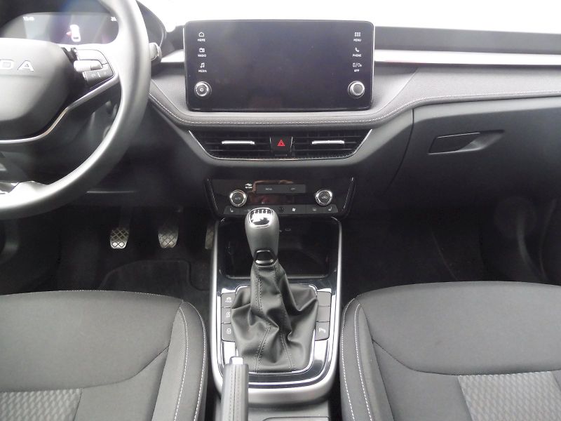 Škoda Fabia (2025) Top Selection 1,0 TSI 70kW - fotka 11 z 28