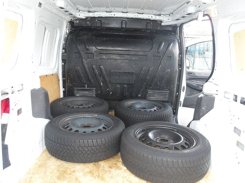 Ford Transit Connect 1,6TDCi NAJ.170000km !!! - fotka 19 z 34
