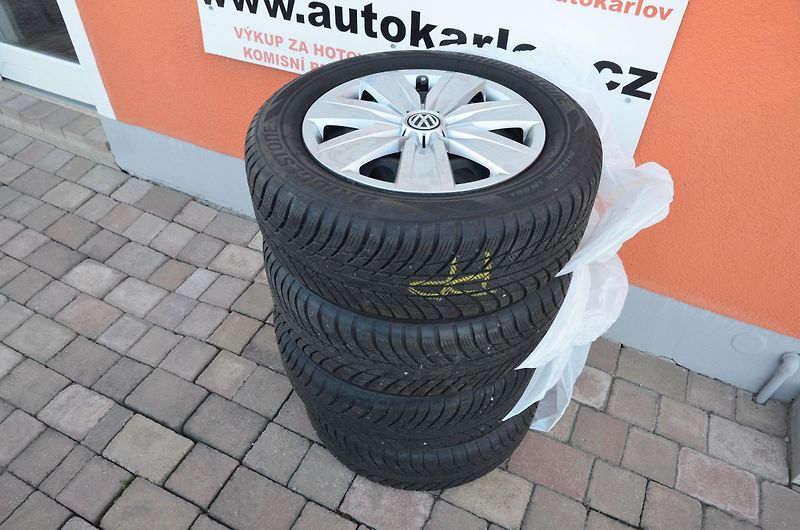 Volkswagen T-Roc (2020) 2.0 TDi DSG iQ.Drive Webasto - fotka 10 z 44
